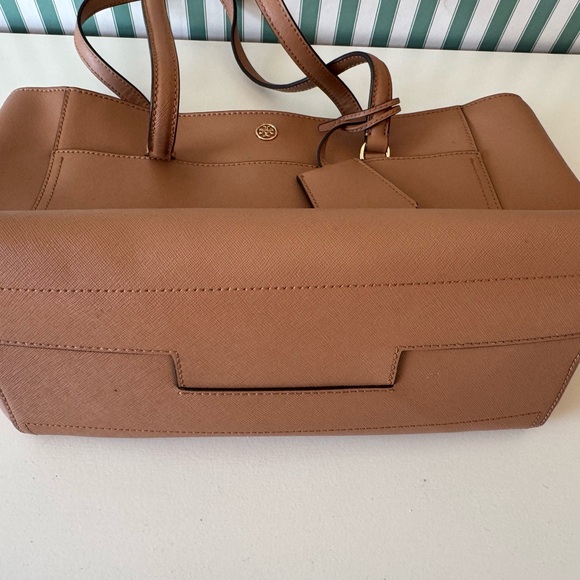 Tory Burch Tan Leather Tote Bag - Picture 3 of 10